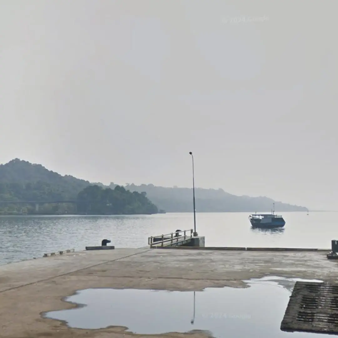 Dermaga Ujung Gagak: Pintu Masuk ke Dunia Maritim Cilacap
